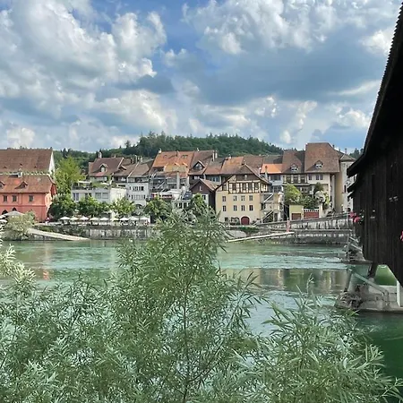 A Knight's Townhouse アパート